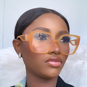 Monture <span class=keywords><strong>de</strong></span> lunettes carrée surdimensionnée pour femmes 2024, lunettes <span class=keywords><strong>de</strong></span> mode à verres transparents, grandes lunettes transparentes, montures <span class=keywords><strong>de</strong></span> lunettes pour femmes, lunettes <span class=keywords><strong>de</strong></span> soleil UV400 - Product Image 3
