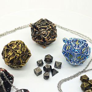 Juego de dados metálicos huecos con forma de calavera y colgante, 7 piezas poliédricas, accesorios de juego DND RPG para jugadores de mesa - Product Image 3