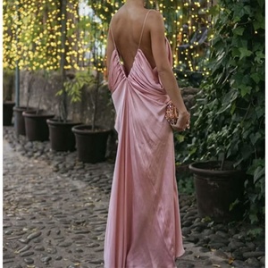 Nouvelle Arrivée Robe de Soirée Longue Personnalisée Moderne et Ajustée sans Bretelles pour Femme, Robe Maxi Spéciale Élégante pour Dame - Product Image 2
