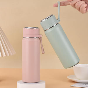 Amazons Venta caliente 2024 <span class=keywords><strong>600</strong></span> <span class=keywords><strong>ml</strong></span> Botella de agua deportiva de viaje al vacío con aislamiento de acero inoxidable para exteriores - Product Image 3