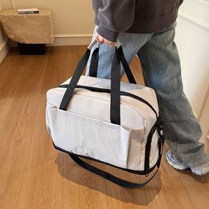 Custom Logo Travel Bags Adjustable Shoulder Strap Duffle Bag Outdoor Travel Business Luggage Bag - Product Image 3