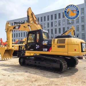 Excavatrice sur chenilles Caterpillar 325/325D/325DL d'occasion avec pompe haute performance, capacité de godet de 1,2 m3, modèle 2018, moteur de 236 CV - Product Image 5