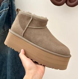 Bottes de neige chaudes pour l'hiver, vente chaude, plateforme haute de 5 cm, bottes de neige classiques en laine de haute qualité - Product Image 3