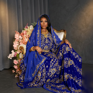 Robe Dirac Somalienne de Qualité Supérieure pour Mariages, Élégante, Longueur Ras du Sol, Col en V, Infroissable, Motifs Complexes, 100% Soie - Product Image 3