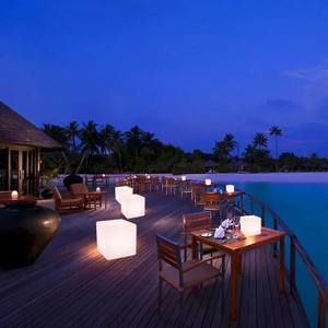 Lámpara LED Impermeable para Jardín, Cubo Luminoso, Luz para Bar, Iluminación Exterior para Fiestas, Bodas, KTV, Taburete Recargable con Control Remoto - Product Image 5