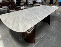 Offre Spéciale Meubles de maison Table à manger de luxe Designs Base en bois Marbre Cuisine Table ensemble 4 chaises