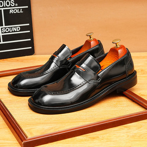 New Striped Men's Leather Shoes Fashionable and Luxurious Formal Shoes Custom-made <b>by</b> Hand Wholesale Men's Leather Shoes - Product Image 3