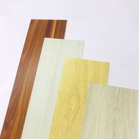 2mm de espesor 0,2mm Capa de desgaste Color gris Suelo Lvp trasero seco Tablón de PVC de vinilo de lujo de alta calidad
