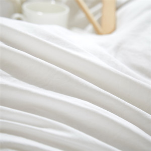 Ensemble de literie 3 pièces en microfibre unie avec pompons en polyester lavé, style <span class=keywords><strong>boule</strong></span> à franges, housse de couette douce et légère - Product Image 4