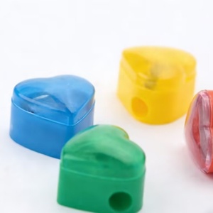 Sacapuntas de Corazón para Niños Escolares, de Plástico, Compacto, Pequeño, Económico, de Buena Calidad y Duradero, con Color y Logotipo Personalizados - Product Image 4