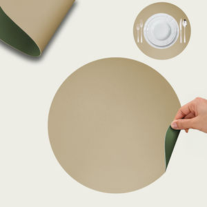 Sous-plat rond en similicuir, diamètre [indique le diamètre]. 38CM, DOUBLE FACE, COOKIE ET VERT - Product Image 1