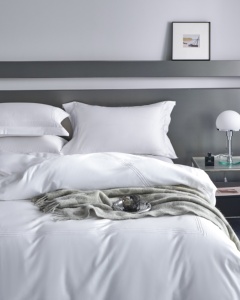 Juego <span class=keywords><strong>de</strong></span> <span class=keywords><strong>Ropa</strong></span> <span class=keywords><strong>de</strong></span> <span class=keywords><strong>Cama</strong></span> CHENHONG <span class=keywords><strong>de</strong></span> 4 Piezas, 300 Hilos, 100% Algodón Satén, Antiarrugas, Resistente al Lavado, Lavable a Máquina, Personalizable - Product Image 3