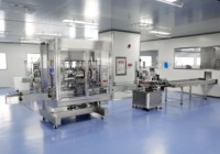 Machine de remplissage à piston à trémie résistante à la chaleur, contrôlée par PLC, à faible mousse et col étroit, pour boissons, eau pure et gel