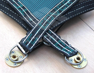 Couverture de piscine de sécurité avec œillets de verrouillage - Coupe-vent, résistante aux déchirures, bloque les débris et prévient les accidents pour les piscines familiales avec des animaux domestiques - Product Image 5