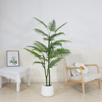 Décoration de mariage : Plante artificielle en pot (fougère et palmier queue de poisson) pour mur de mariage