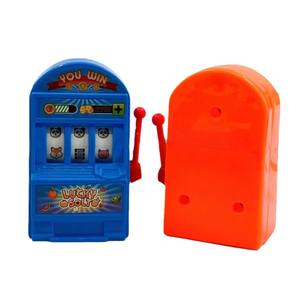 Machine à loterie de 8 cm pour enfants, jouet coloré et amusant pour étudiants, vente en gros aux vendeurs de rue, vente en gros pour magasins à 2 yuans. - Product Image 3