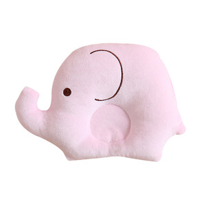 Venta al por mayor de <span class=keywords><strong>Amazon</strong></span>, gran oferta, almohada de terciopelo y poliéster para bebé, almohada protectora para la cabeza de bebé, almohada de elefante para bebé - Product Image 1