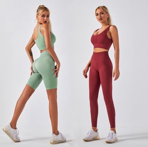 Completo Yoga da Donna 3 Pezzi Traspirante e Impermeabile, Tuta da <span class=keywords><strong>Palestra</strong></span> Senza Cuciture per Corsa, Abbigliamento Fitness Tinta Unita - Product Image 1