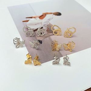 Pendientes de Mariposa con Circonita Cúbica 5A Dylam, Pendientes de Mariposa con Pavé de Circonita Cúbica Chapados en Oro de 18K para Mujer, Buen Regalo para Hermana o Amante - Product Image 2