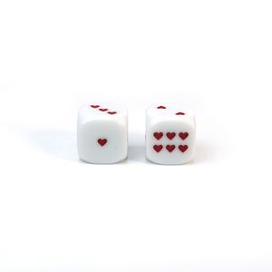 Dados de Acrílico Rojos y Blancos con Puntos en Forma de Corazón, Dados Personalizados de 25 mm con Patrón de Amor de Colores para Juegos de Mesa Familiares - Product Image 2
