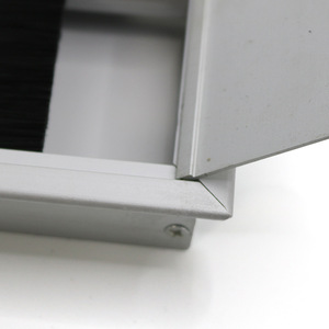 Boîte de câblage de brosse carrée en aluminium moderne 80*80 80*160 couvercle de trou de fil de bureau durable pour bureau chambre salon salle à manger - Product Image 3