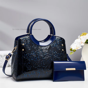 Factory Wholesale PU Leather 3 Pieces Bags Set <b>Ladies</b> Shoulder Bags Luxury Designer Women's Handbags With a <b>Wallet</b> - Product Image 4