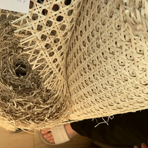 Material de caña natural de cincha de ratán para diseño de respaldo de sofá y decoración de gabinete interior Origen de Vietnam - Product Image 1