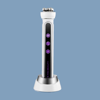 Appareil de beauté à usage domestique, micro-courant, rouleau de massage facial à rotation 360°, raffermissant la peau, éliminateur de rides du front