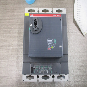 Disjoncteur SACE Tmax T6L 800 PR222DSP 800A 6003P pour PLC - Product Image 5