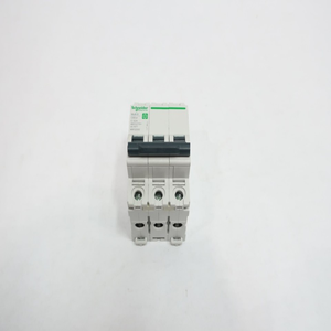 Disjoncteur miniature <span class=keywords><strong>C60sp</strong></span> C32a 32a 3p Neuf d'origine En stock Automatisation industrielle Pac PLC dédié - Product Image 1