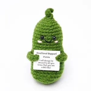 Crochet énergie positive concombre jouets tricoté plante légume fleur dessin animé jouets en peluche fil crochet poupée pendentif tricot à la main