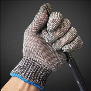 Guantes de Malla de Acero Inoxidable Resistentes a Cortes, Textura de Escamas de Pescado Plateadas, Muñequera Ajustable, Duraderos - Product Image 6