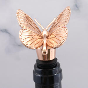 จุกปิดขวดไวน์สีแดงสำหรับตกแต่งทำจากโลหะ3D มีตัวอับชุบสีทองรูปกุหลาบจุกไวน์แบบกำหนดเอง - Product Image 2