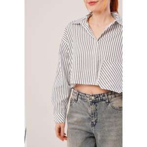 Blusa Corta a Rayas Blancas con Botones para Mujer, Estilo Casual de Popelina para el Día a Día - Product Image 1