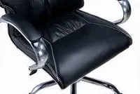 Vente en gros de haute qualité dossier en maille noire pour la maison et pied en métal chaise de bureau de direction moderne pivotante ergonomique et réglable