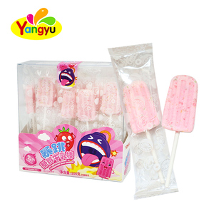 Venta caliente lindas tabletas en forma de helado de dibujos animados piruletas afrutadas para niños embalaje a granel sabor a leche de <span class=keywords><strong>fresa</strong></span> - Product Image 1