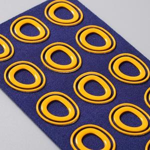 Etiquetas de Transferencia Termoimpresas de Silicona, Impresiones de Logotipos en Relieve Tridimensional de Goma Suave, Accesorios Elásticos para Prendas - Product Image 3