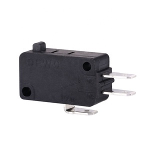 מתג מיקרו מיניאטורי הפעלה/כיבוי 15A <span class=keywords><strong>220V</strong></span> פלסטיק IP41 עם טמפרטורת פעולה של -40T125 למכונת זחילה - Product Image 5