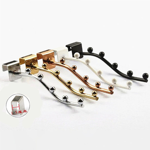 Accessori per Espositori a Parete in Metallo per Supermercati, Pannelli a Griglia, Ganci Dorati per Esposizione - Product Image 2