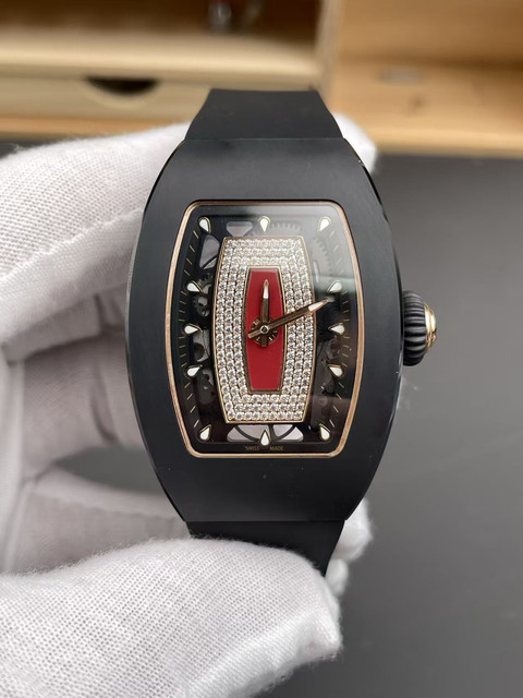 2026 Luxury 0701 Ceramic Barrel Case Diamond Red Lip Automatic Waterproof Mechanical Sport Rubber 20mm Luminous Pointer Watch
