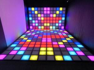 Jeux actifs interactifs Offre Spéciale de plancher de LED Fabrication menée de grille Divertissement LED Plancher de marelle - Product Image 2