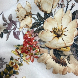 Tela crepé koshibo de poliéster con estampado de muestra <span class=keywords><strong>gratis</strong></span> colorida de impresión directa digital de 125gsm para vestido floral - Product Image 5