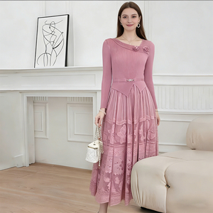 Abito Lungo Elegante Plissettato Stile Miyaki, Tinta Unita, Collo <span class=keywords><strong>a</strong></span> V, Maniche Lunghe, Lunghezza al Pavimento, Stile Turco Africano per Donne - Product Image 2