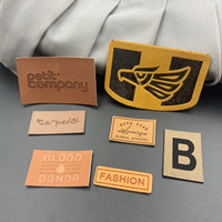 Étiquettes en cuir personnalisées pour vêtements de mode en gros, patchs en cuir avec logo sur mesure pour chapeaux et jeans