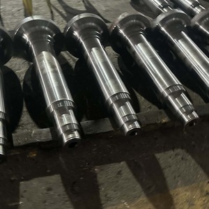 Albero di Trasmissione in Acciaio Legato 42CrMo Lavorato con Precisione per l'Industria Energetica - Product Image 3