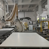 Panneau mural moderne à rainures sur 4 côtés en PU/PVC, résistant à l'eau, aux acides et au gel, pour la décoration des murs de la chambre, du salon, de la salle de sport