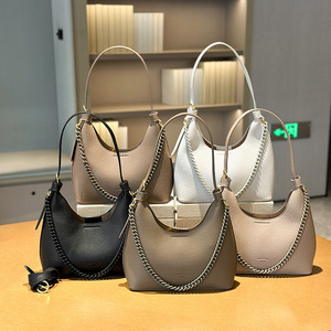 2025 femmes à la mode mode <span class=keywords><strong>sac</strong></span> à bandoulière grande capacité étanche commerce extérieur transfrontalier <span class=keywords><strong>sac</strong></span> sous les bras - Product Image 1
