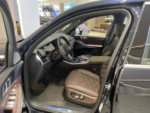 BMW IX3 2024, Auto Eléctrico con Volante a la Izquierda, Edición Pioneer, Tracción en las Cuatro Ruedas, Autos Eléctricos de Lujo Nuevos en Venta - Product Image 3
