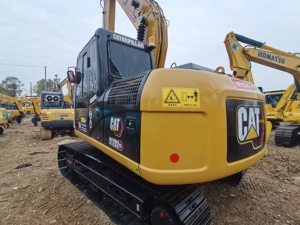 Bon équipement de machines de construction d'occasion pelle sur chenilles d'origine Carter d'occasion - Product Image 5