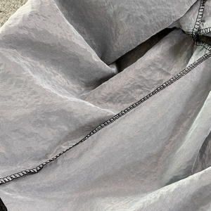 Robe longue élégante en jacquard tricoté à col rond, coupe ajustée et évasée, nouvelle collection été, vente en gros pour boutiques - Product Image 4